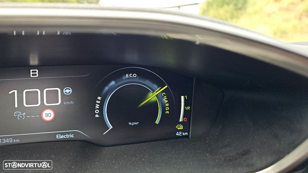 Peugeot 508 SW - 25