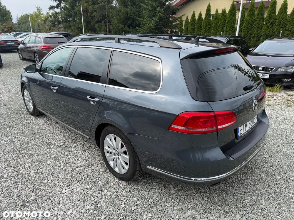 Volkswagen Passat 1.8 TSI Exclusive - 17