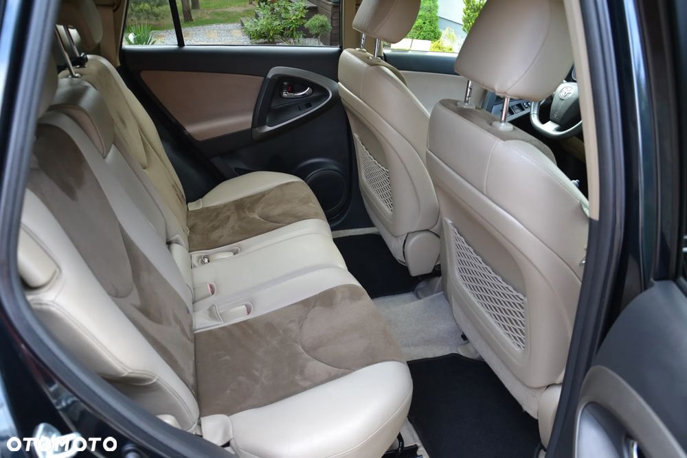 Toyota RAV4 2.0 VVT-i Premium MS - 12