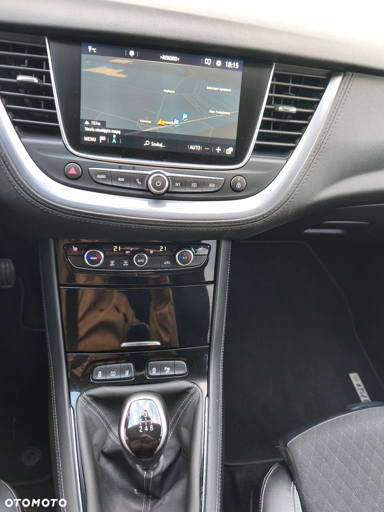 Opel Grandland X 1.2 Start/Stop 120 Jahre - 29