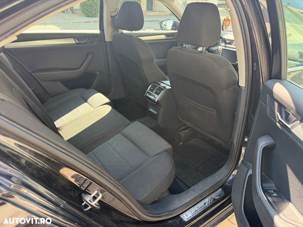 Skoda Superb 1.6 TDI DSG Style - 19