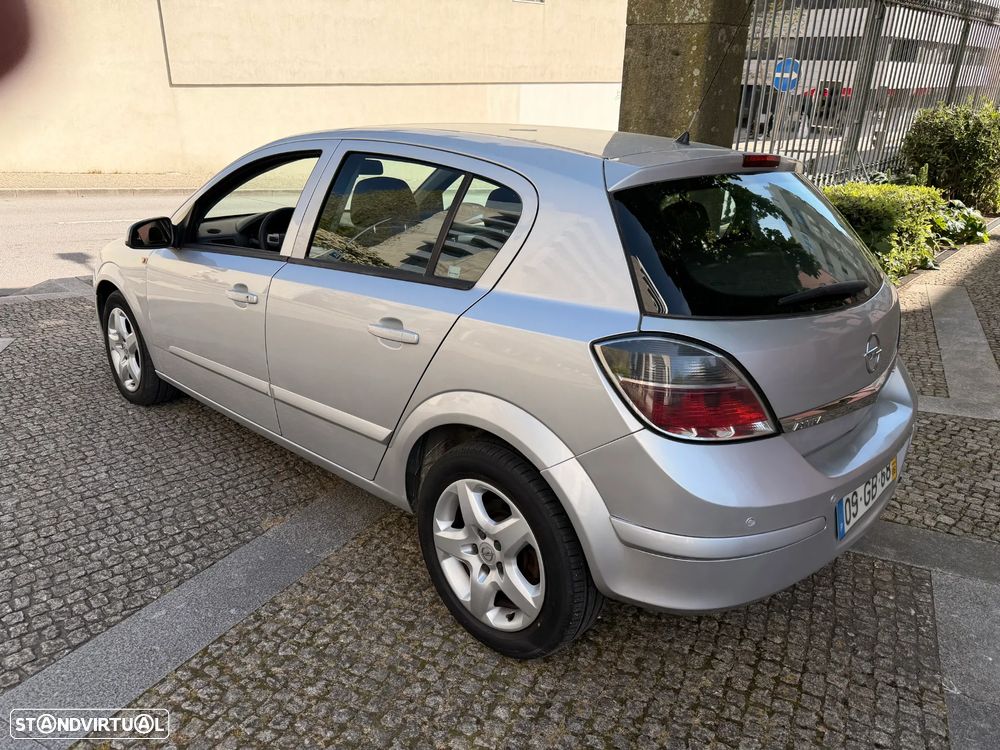 Opel Astra 1.3 CDTI Elegance - 4