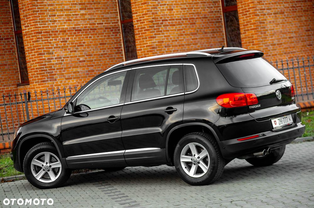 Volkswagen Tiguan - 12