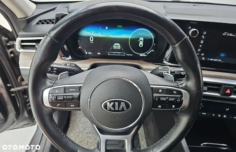 Kia K5 - 10
