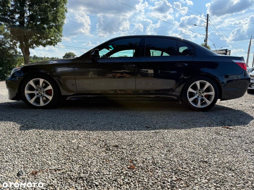BMW Seria 5 523i - 36