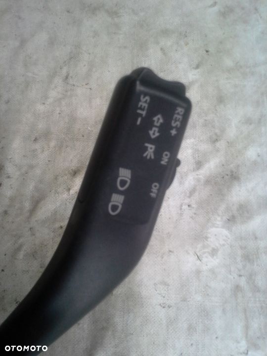 Volkswagen Golf V 1.9 TDi 105KM BKC zestaw startowy Bosch 0281011900 03G906016CB moduły komplet - 14