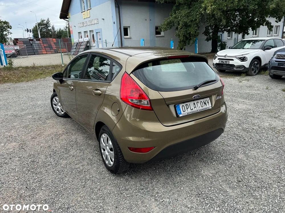 Ford Fiesta - 6