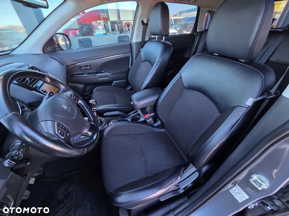 Peugeot 4008 - 25