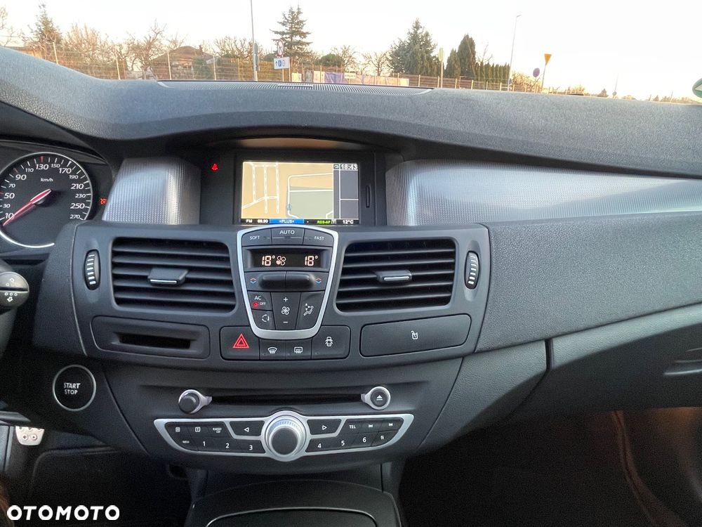 Renault Laguna 2.0 DCi FAP GT - 27