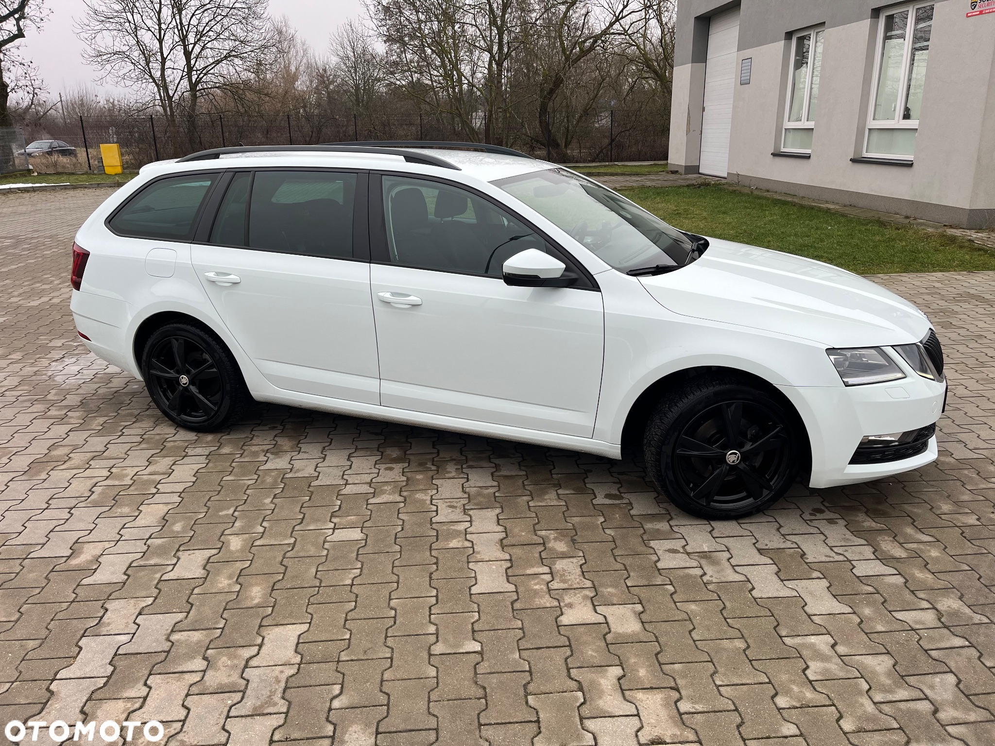 Skoda Octavia 2.0 TDI Drive DSG - 4