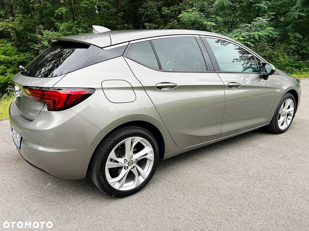 Opel Astra 1.4 Turbo Innovation - 9