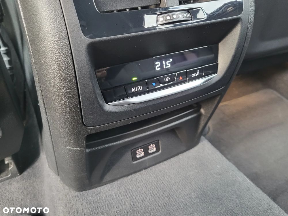 BMW X3 xDrive20i mHEV M Sport sport - 23