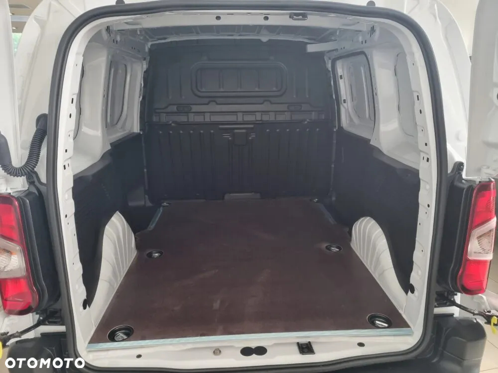 Citroën BERLINGO VAN - 8