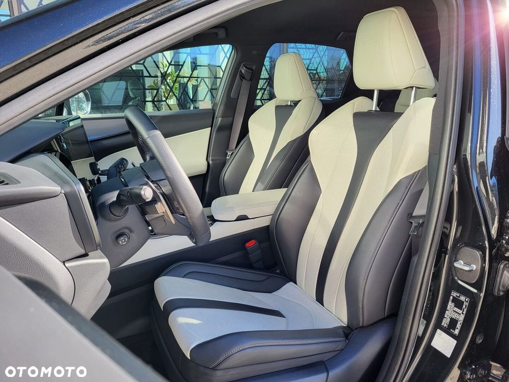 Lexus NX - 7