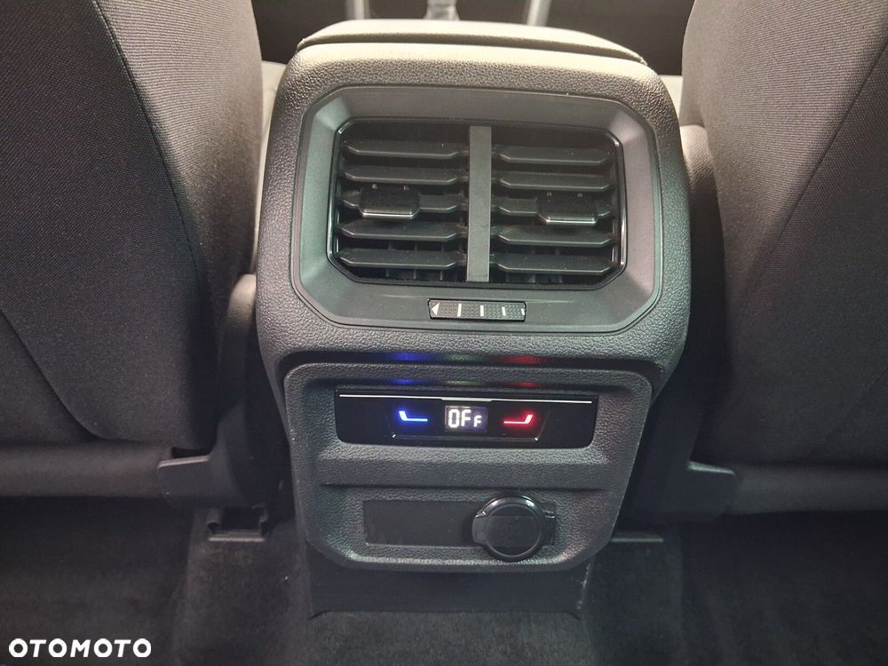 Volkswagen Tiguan 1.5 TSI EVO Elegance DSG - 35