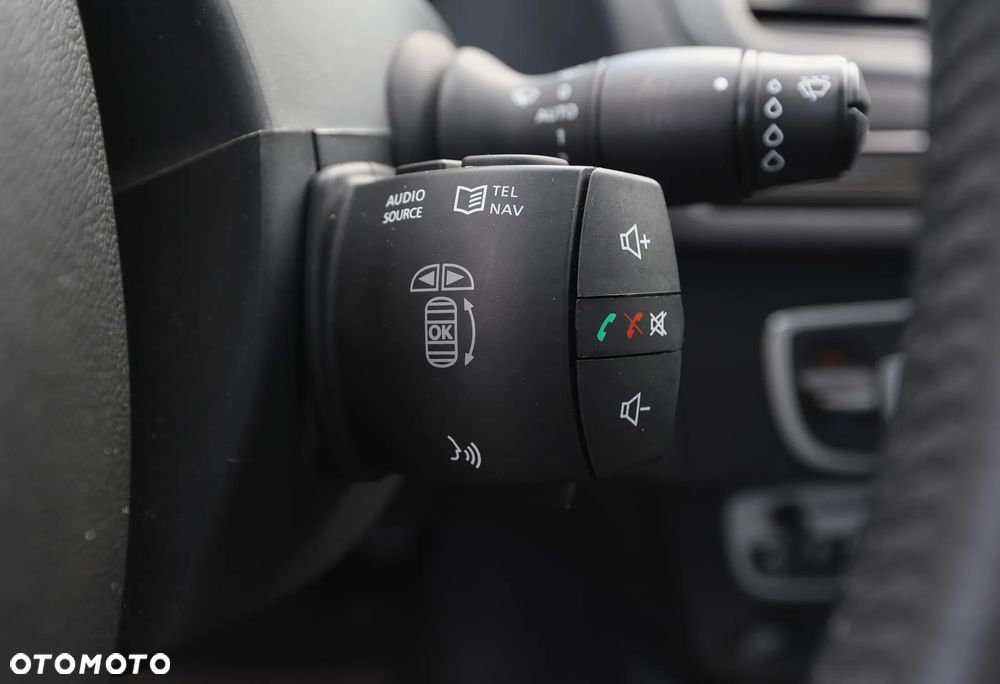 Renault Megane - 12