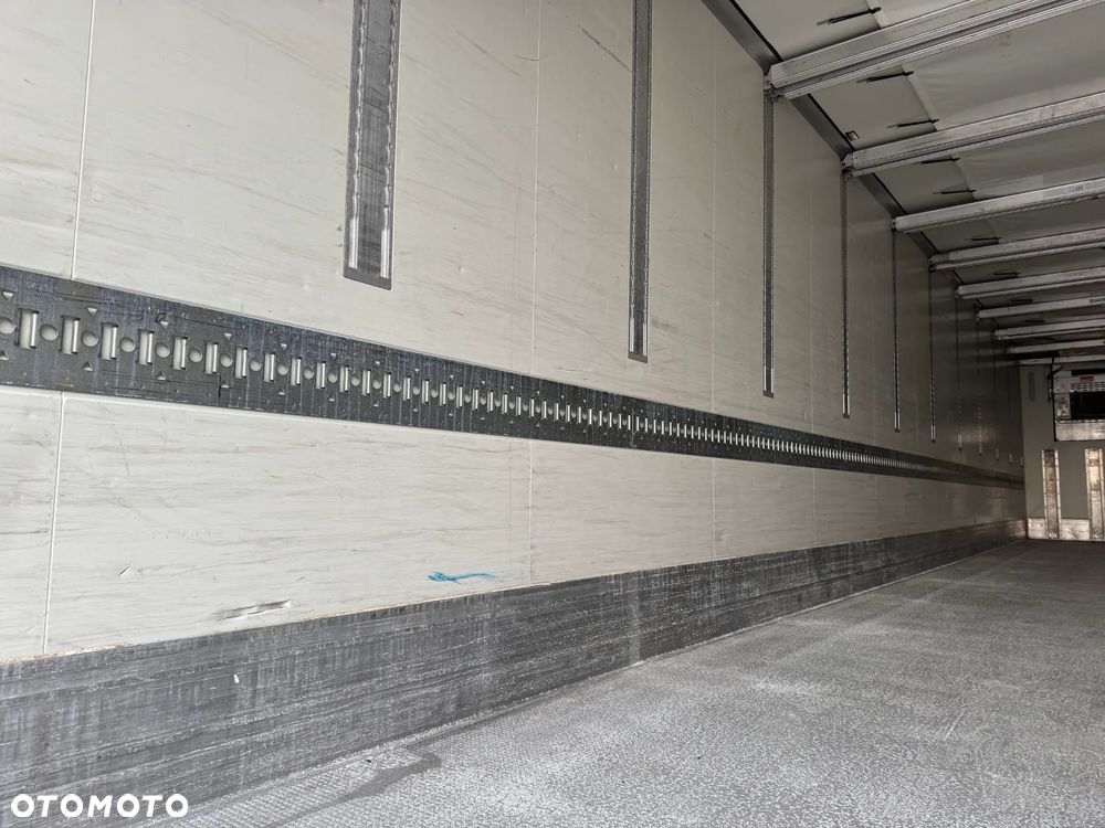 Krone Chłodnia,Doppelstock, Vector 1950, Winda BAR - 14