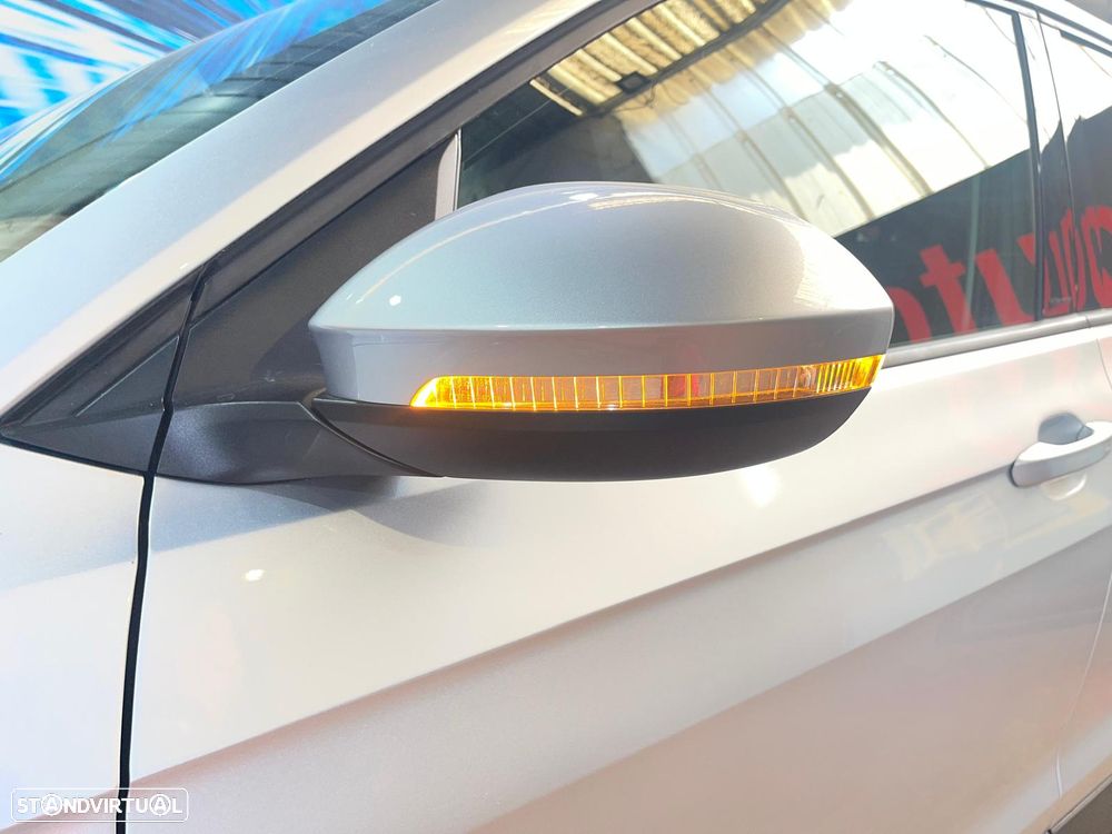 VW T-Cross 1.0 TSI Conceptline - 27
