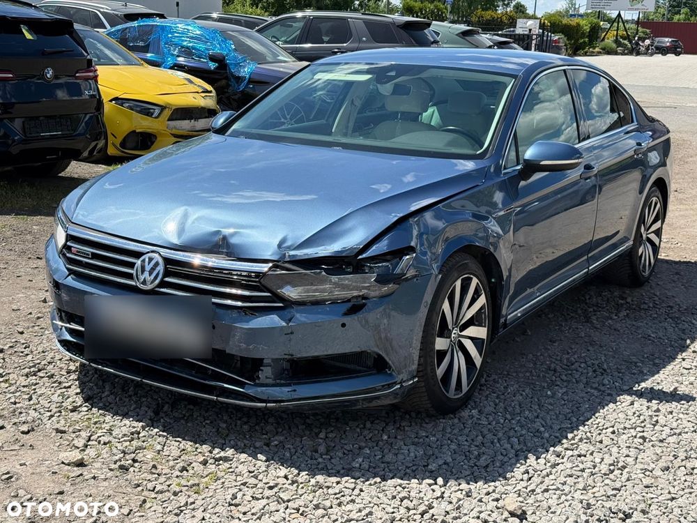 Volkswagen Passat 2.0 TDI Bi-Turbo BMT 4Mot Highline DSG - 8