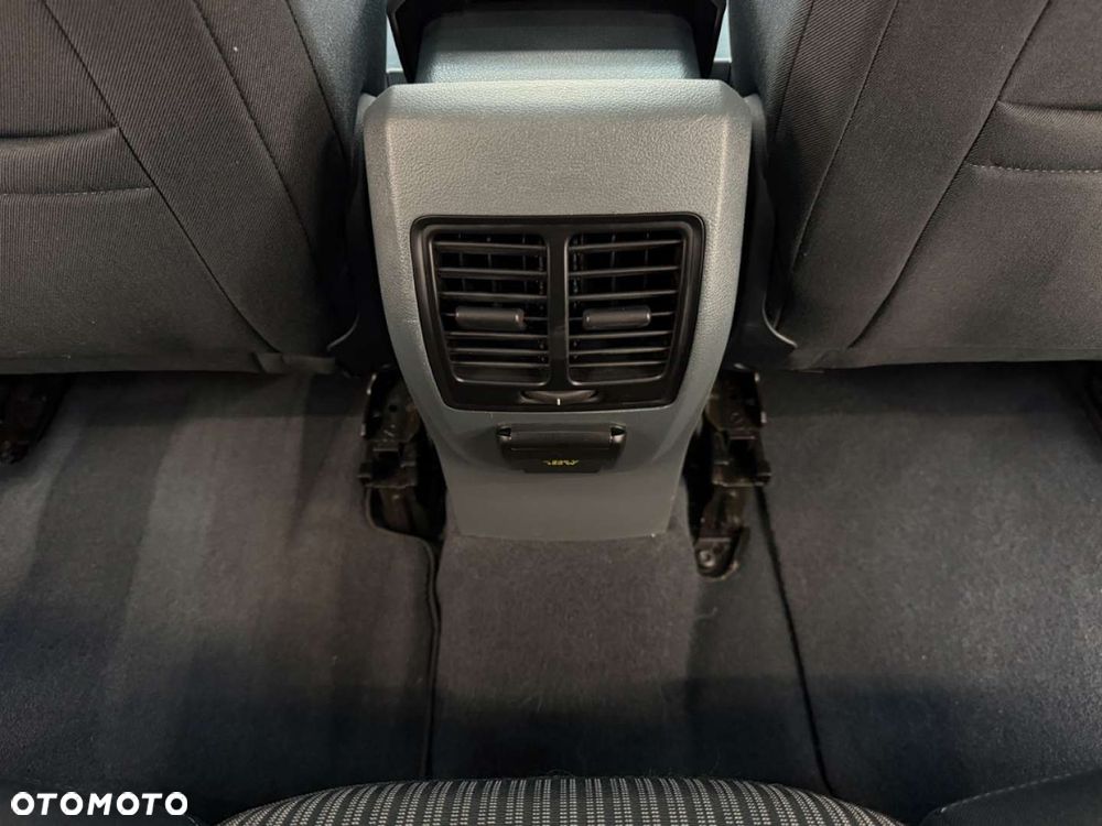 Ford C-MAX - 34