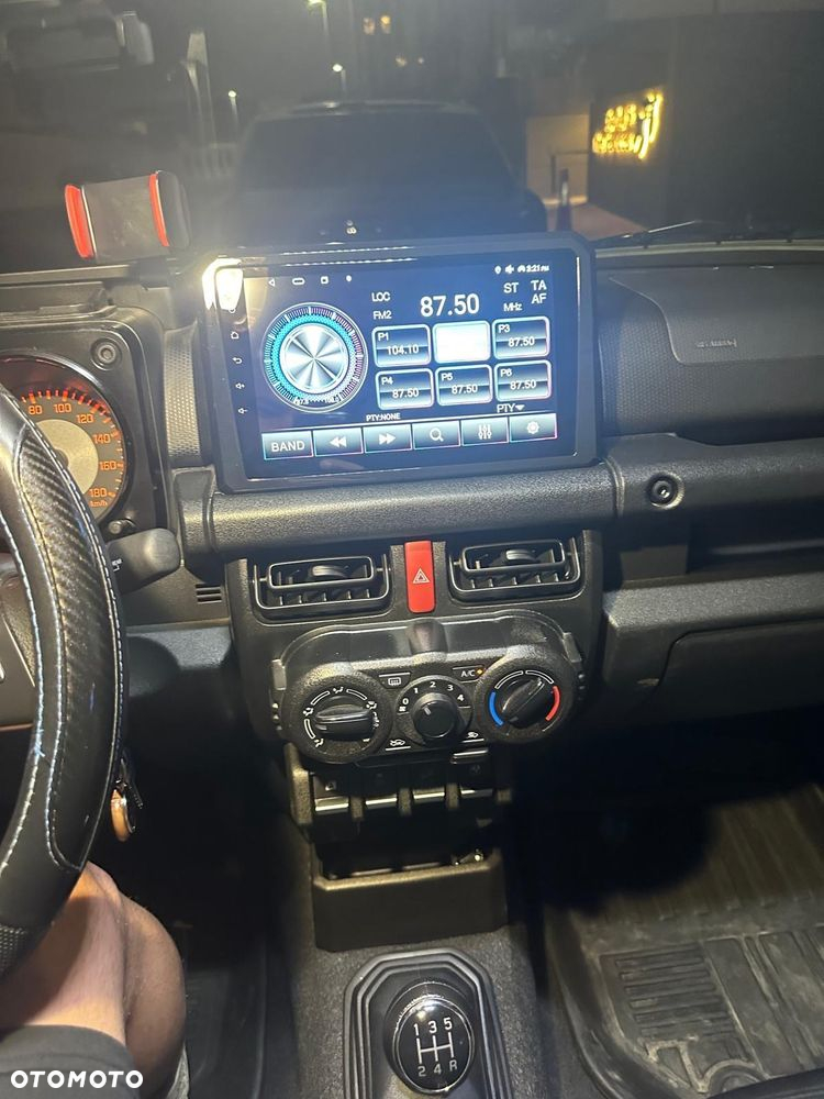 Suzuki Jimny 1.5 Elegance - 37