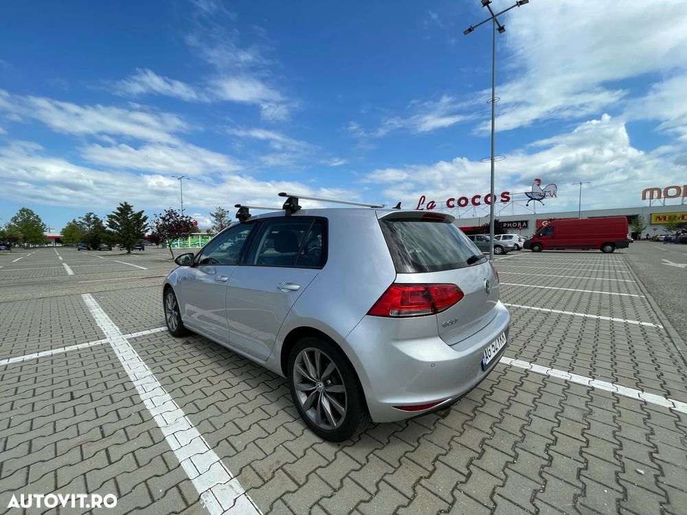 Volkswagen Golf 1.6 TDI DPF BlueMotion Technology Comfortline - 5