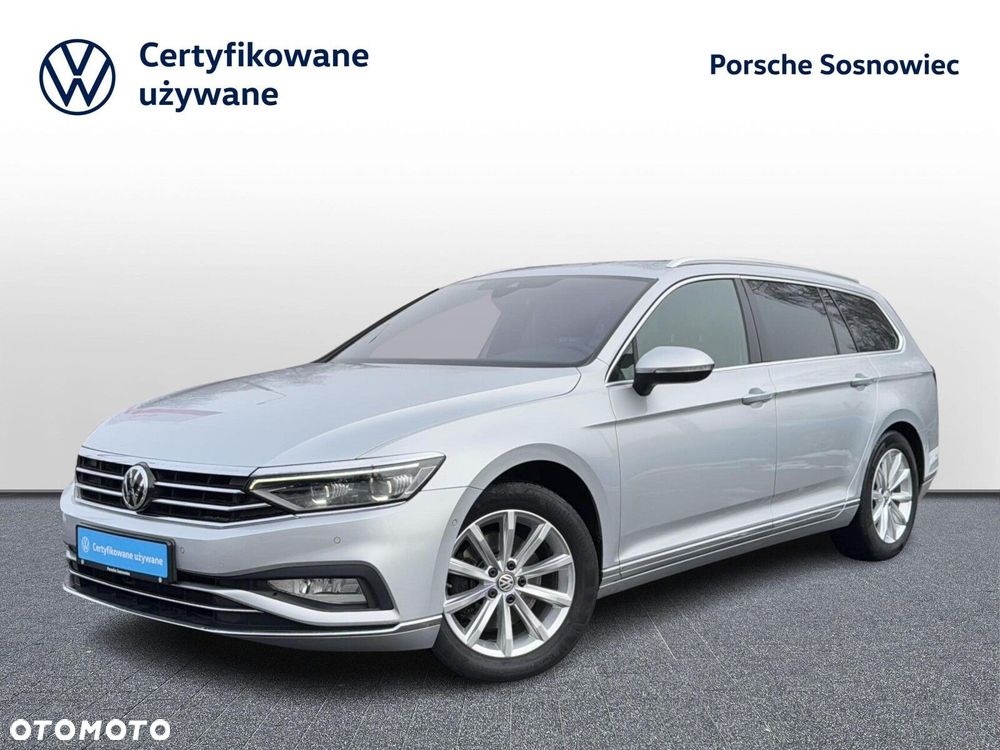 Volkswagen Passat - 1