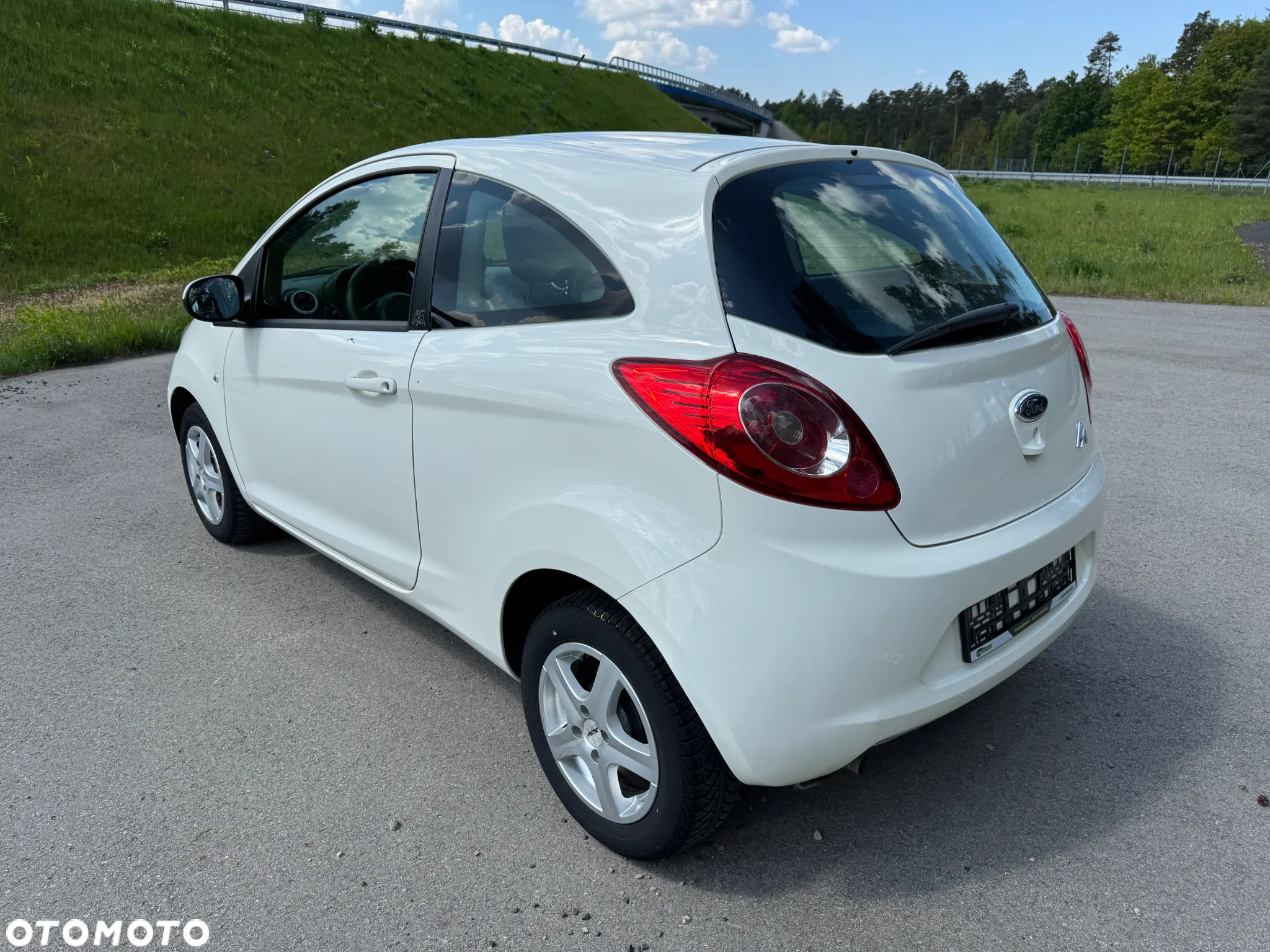 Ford KA 1.2 Titanium+ EU5 - 3