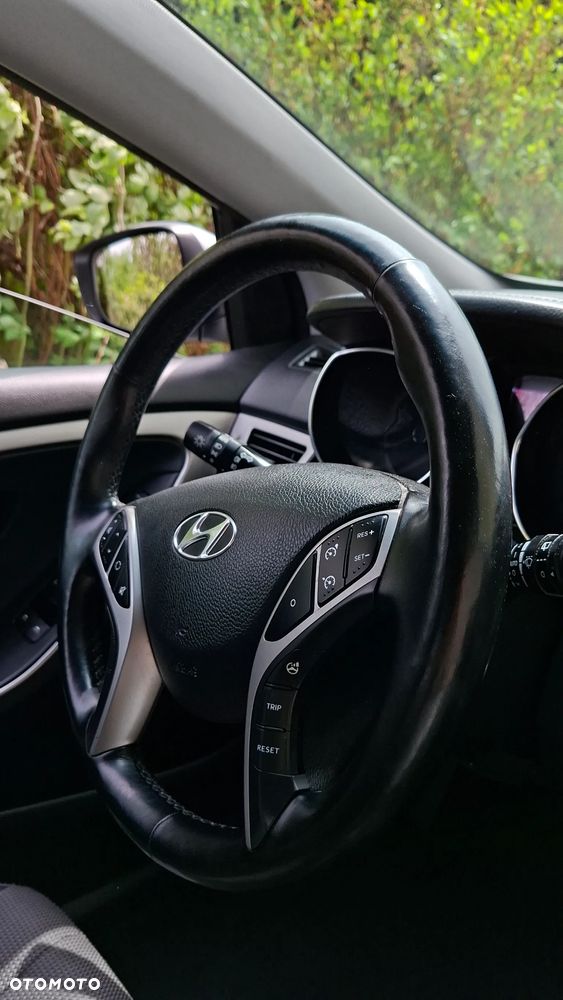 Hyundai i30 Kombi 1.6 GDi DCT Premium - 30