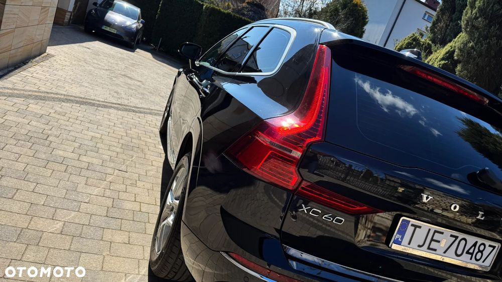 Volvo XC 60 D4 Momentum Pro - 8