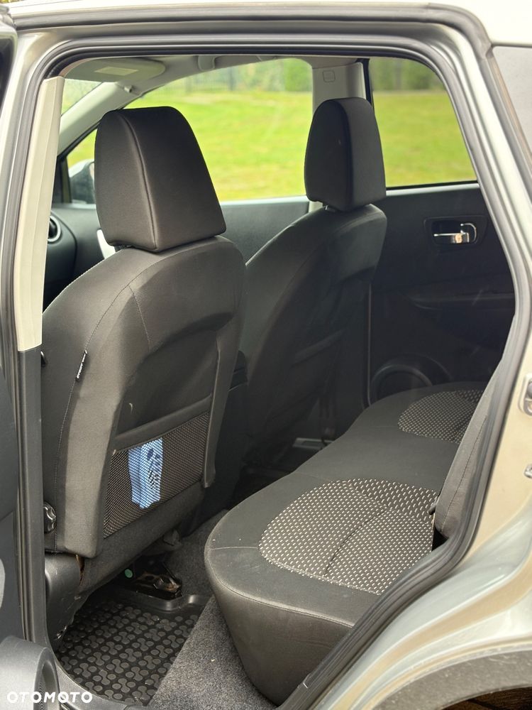 Nissan Qashqai - 12