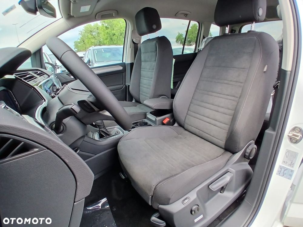 Volkswagen Touran 1.5 TSI EVO Comfortline Plus DSG - 13