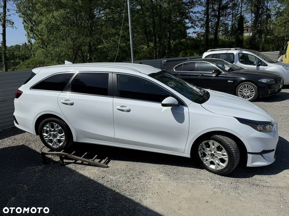 Kia Ceed - 7