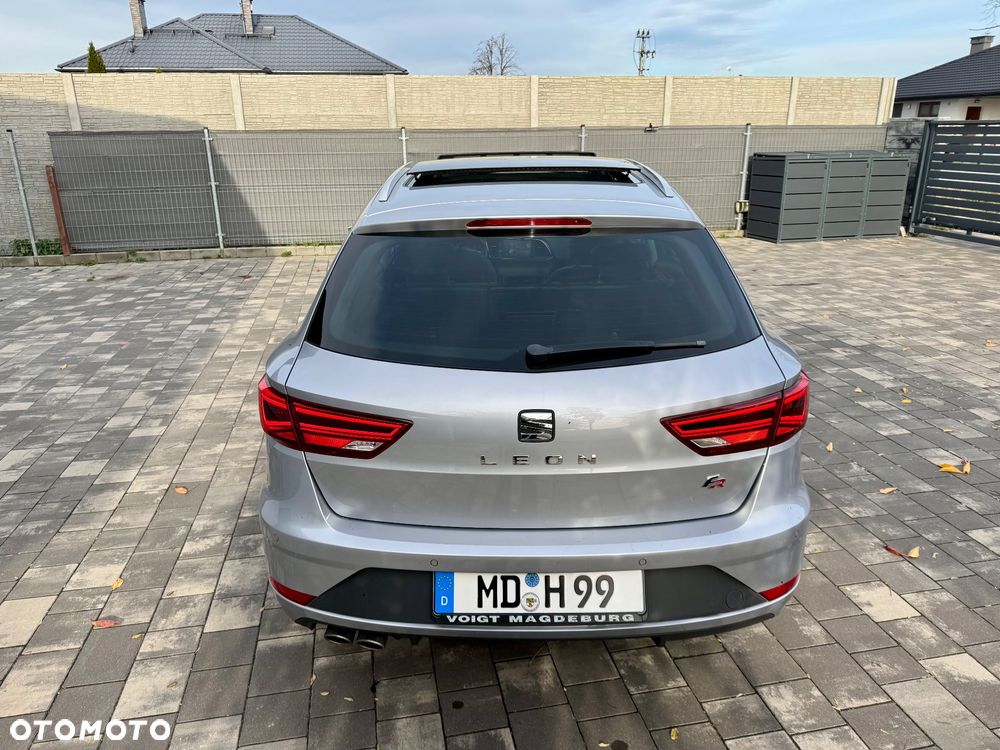 Seat Leon 2.0 TDI DPF Start&Stop FR - 32