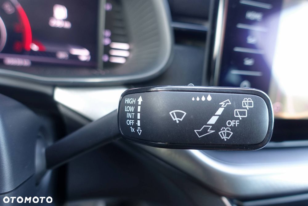 Skoda Kamiq 1.0 TSI DSG Style - 27