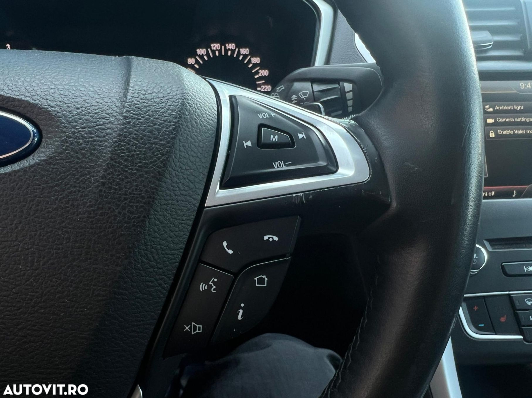 Ford Mondeo - 10