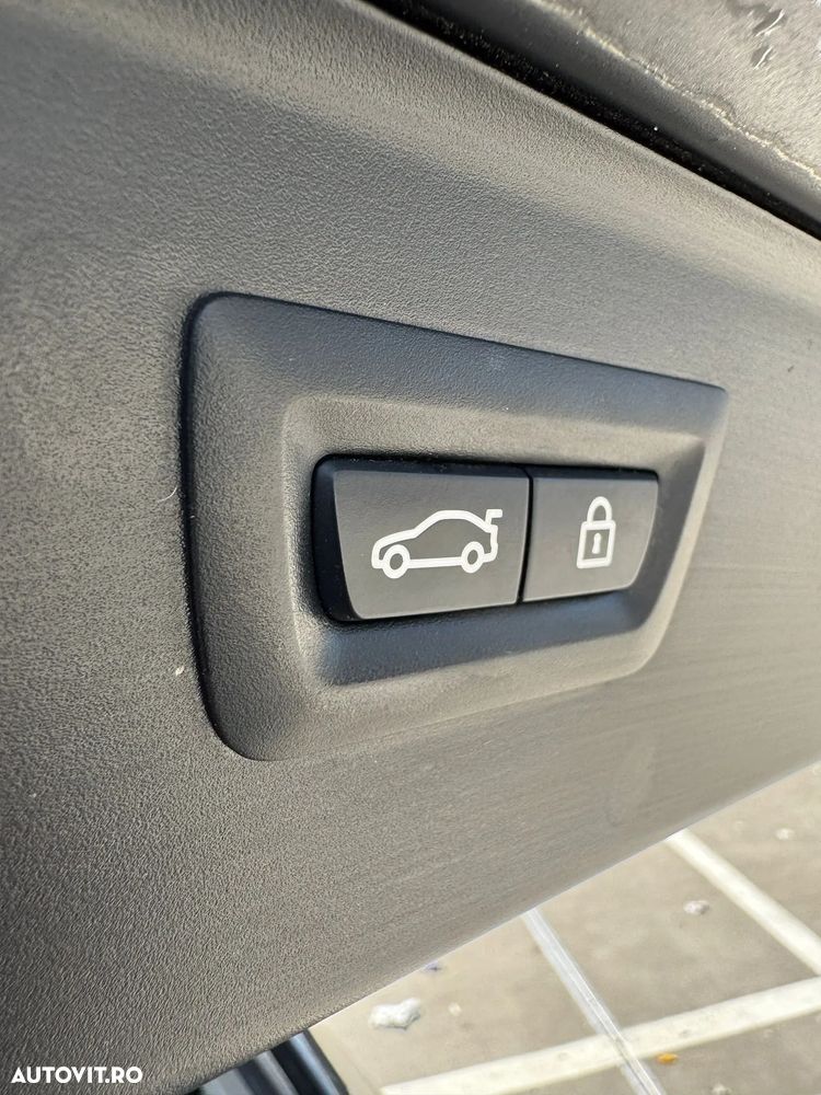 BMW Seria 5 520d BluePerformance Aut. - 9