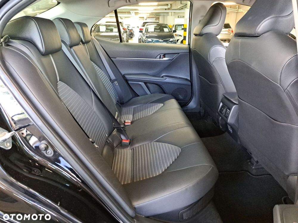 Toyota Camry 2.5 Hybrid Prestige CVT - 15