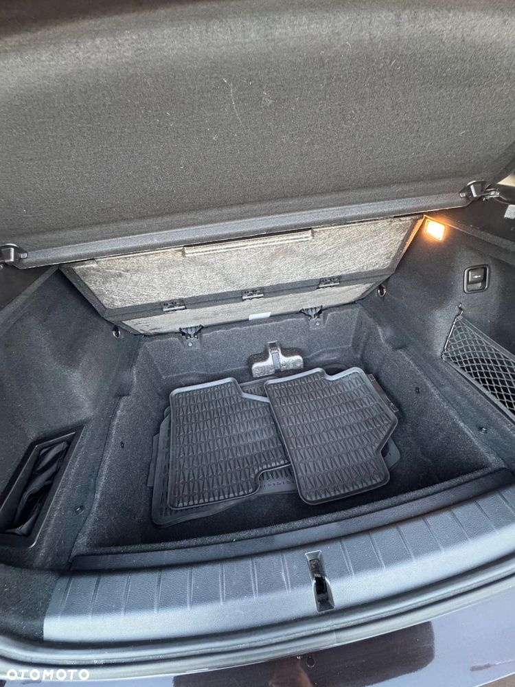 BMW X1 sDrive18d Advantage - 35