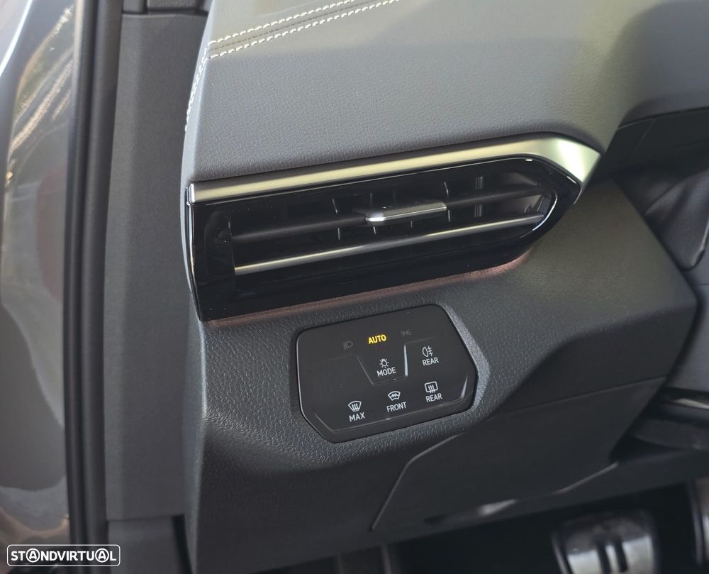 VW ID.4 77 kWh Pro Black Style - 22