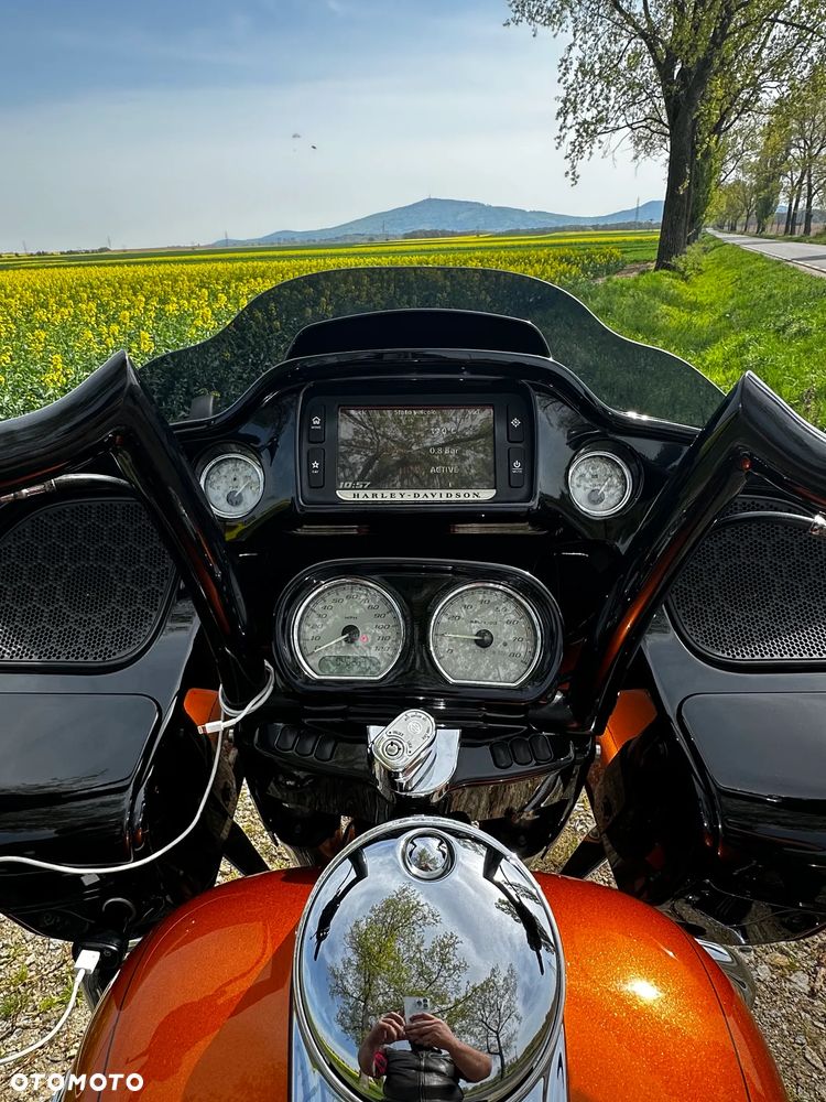 Harley-Davidson Touring Road Glide - 6