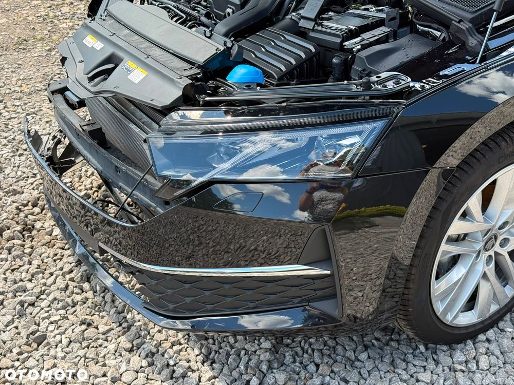 Skoda Octavia 1.5 TSI mHEV Selection DSG - 12