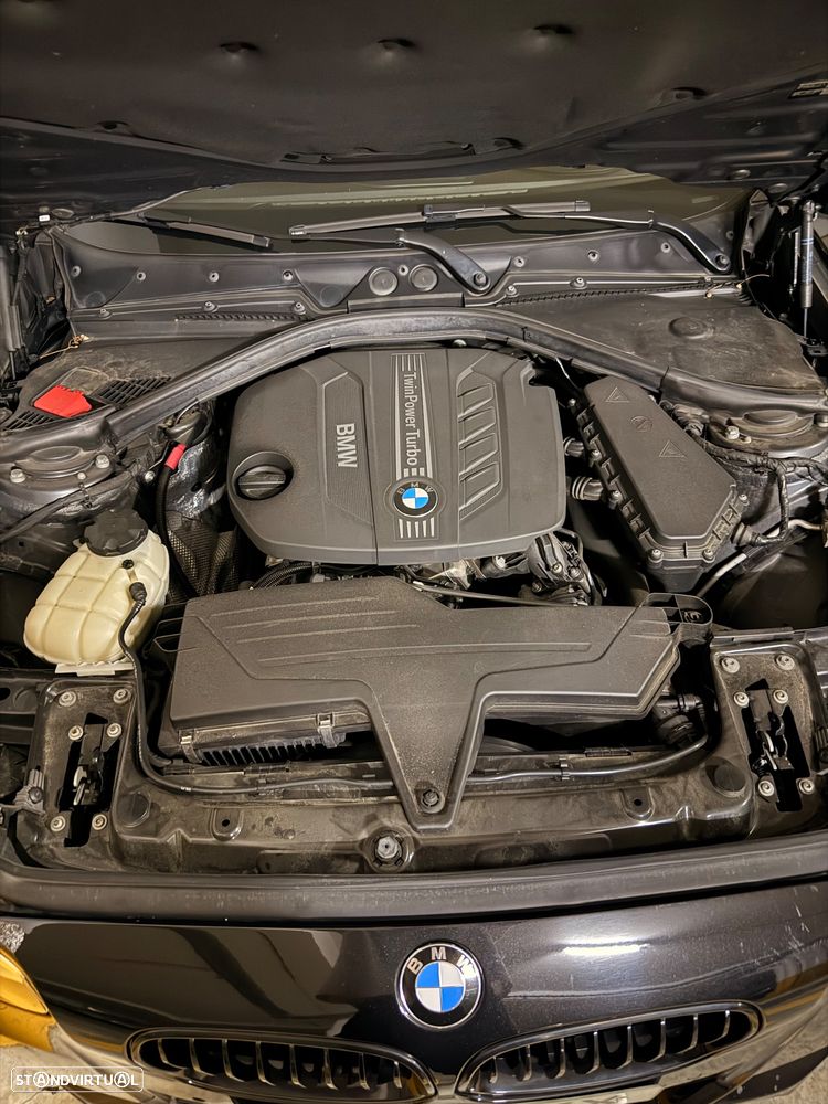 BMW 118 d Pack M - 25