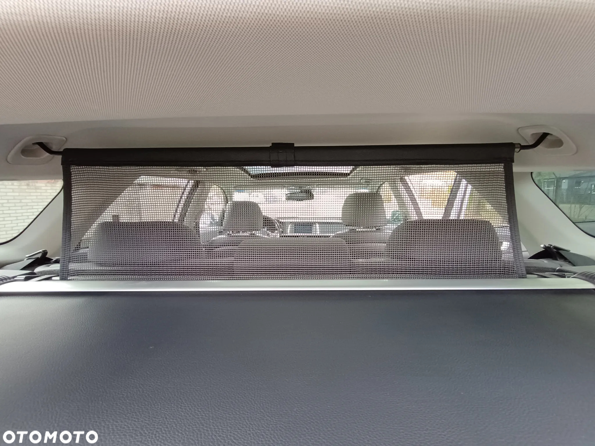 Kia Optima - 16