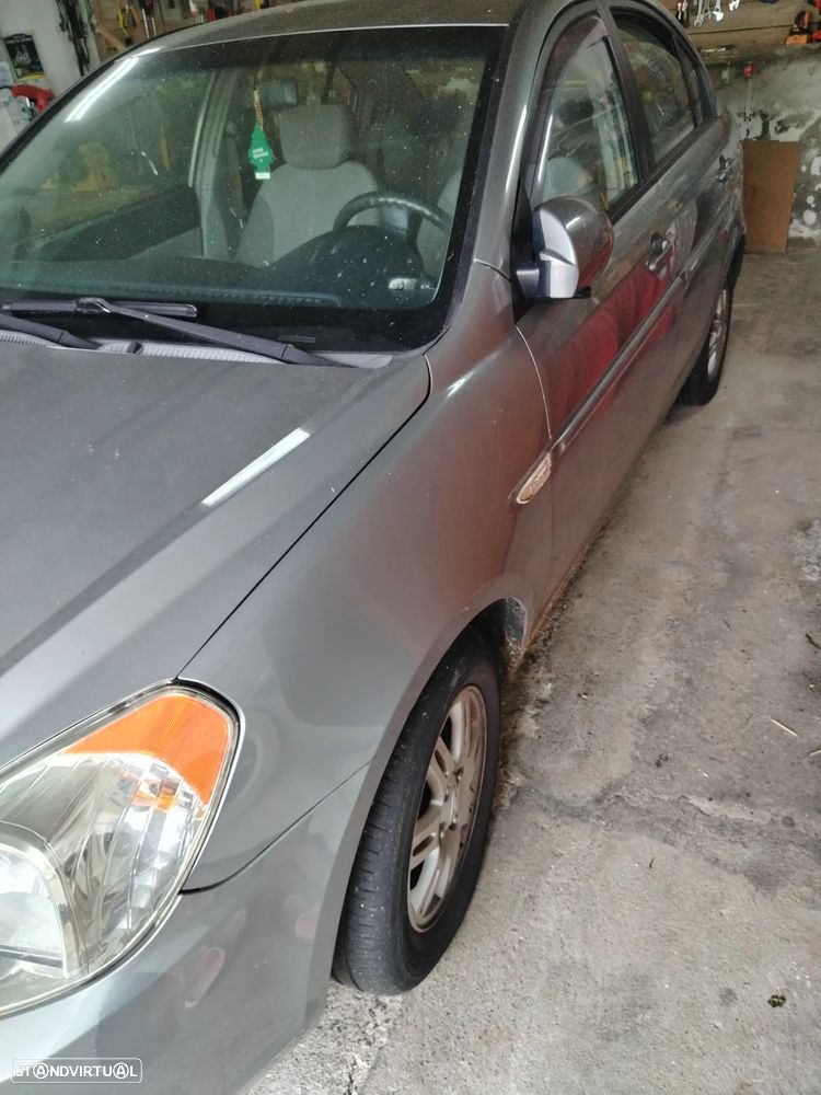 Hyundai Accent 1.5 CRDi VGT Style - 3