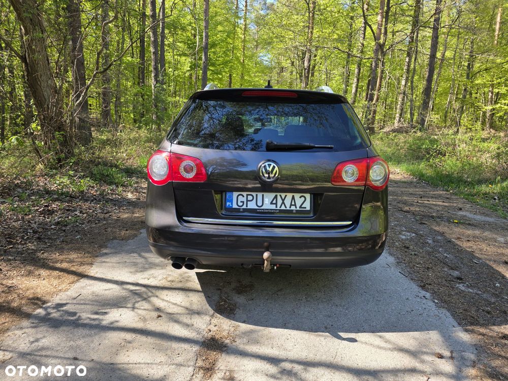 Volkswagen Passat 2.0 TDI 4Mot Highline - 5