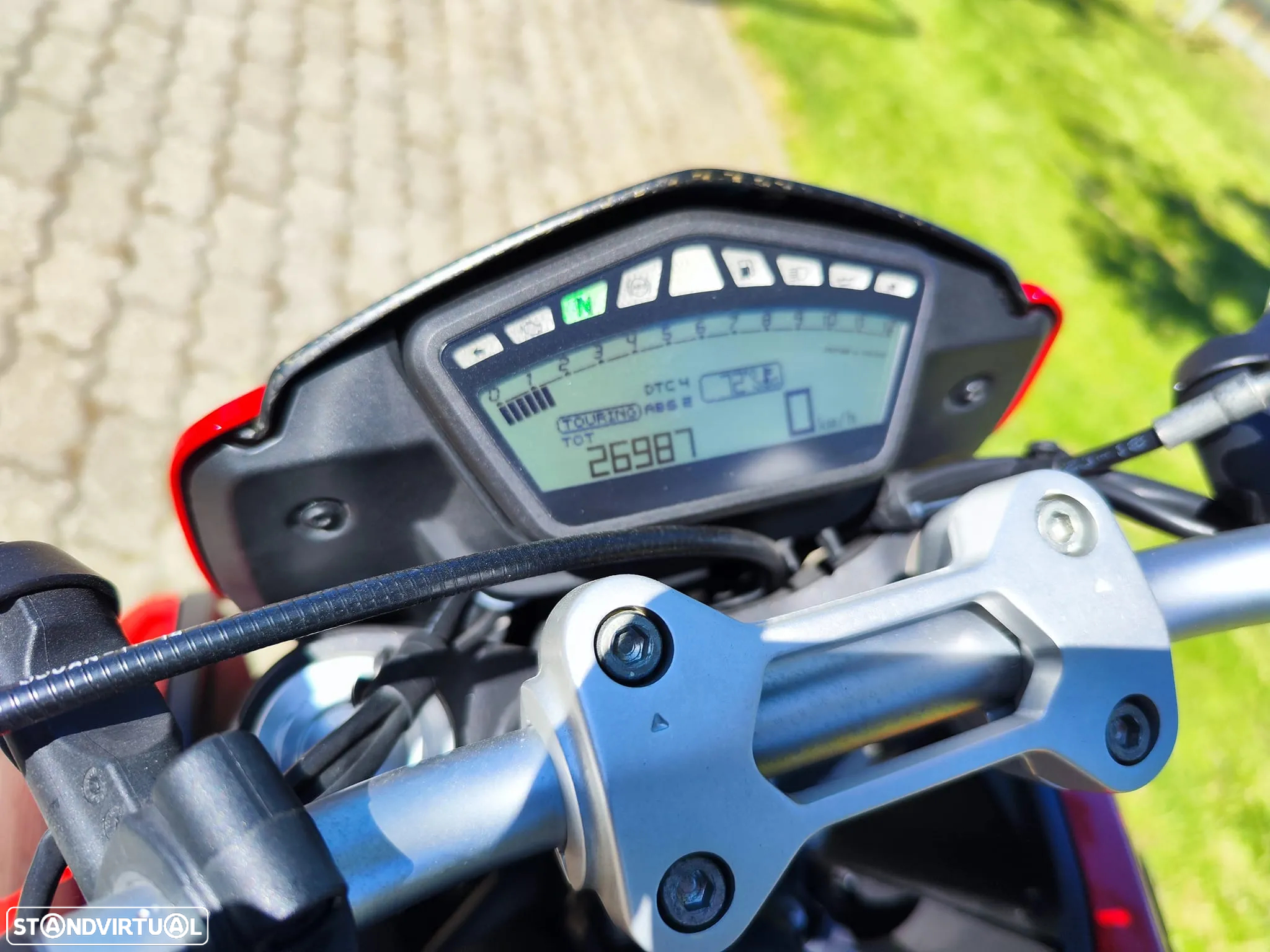 Ducati Hypermotard 821 Strada Abs - 16