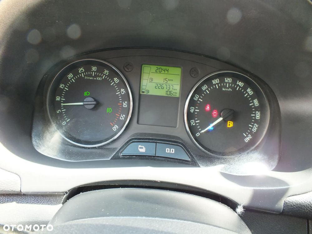Skoda Fabia - 14