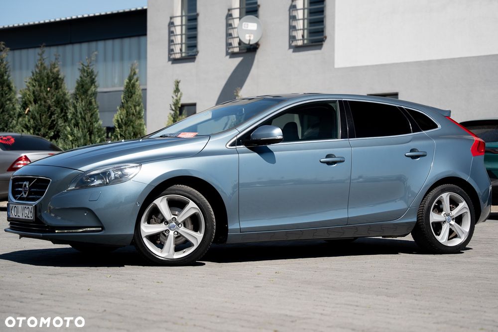 Volvo V40 T3 - 9