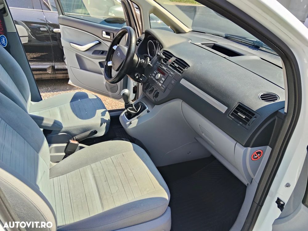 Ford C-Max 2010 photo 5